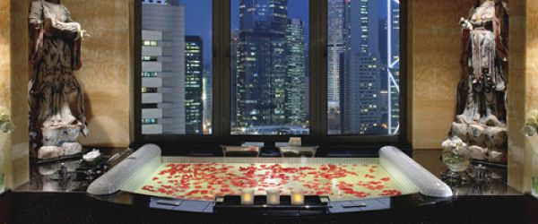 Mandarin Oriental, Hongkong Exklusive Oase im pulsierenden Hongkong